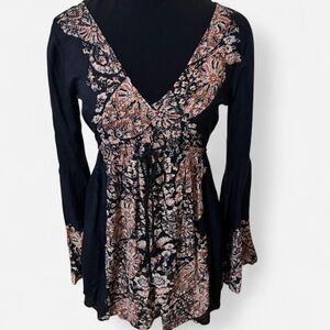 Early 2000’s Abercrombie & Fitch Black and Orange Floral Boho Dress